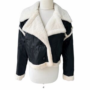 Hollister Crop Aviator Moto Jacket Vegan Leather Sherpa Lined Black Medium